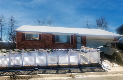 West Westminster House | Traveling families Home
