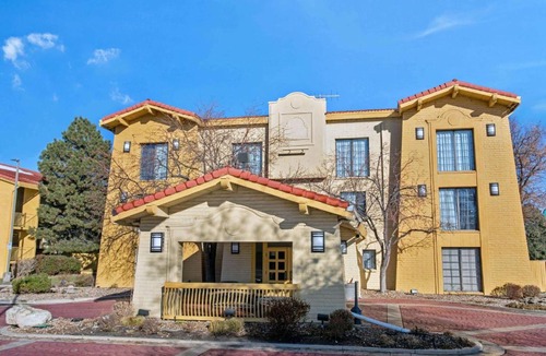 Golden Hotel | Travelodge by Wyndham Golden-Denver