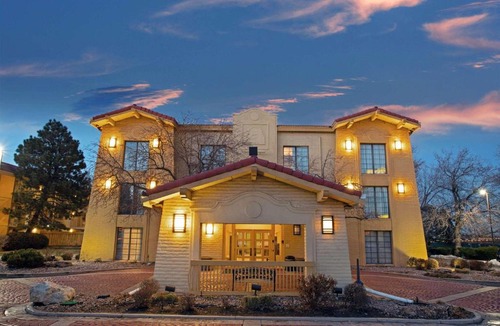 Golden Hotel | Travelodge by Wyndham Golden-Denver