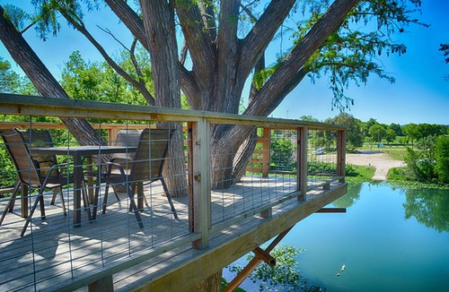 Center Point Cabin | Treetop River Cabins