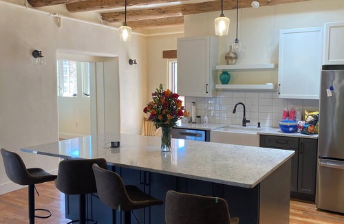 Las Vegas Apartment | Tremendous 2-bedroom apartment overlooking the Historic Plaza