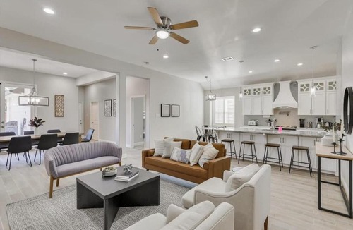 Rowlett House | Trendy and Modern home w a Private Pool