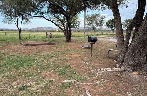 Cache RV Rental | Triple Ace Campsites near Wichita Wildlife Refuge RV - CAMPER - TENT Cache, OK