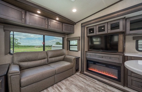 Tyler House | Triple W Grand Design Reflection RV