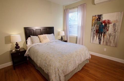 Walla Walla House | Tucker House: Luxury Suite with Pool, Walk to Parks, Downtown & Whitman College.
