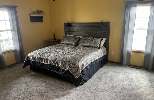 Abilene House | TURKEY CROSSING ON FAWN 3 Bedrooms and 2 Bath Country Home.
