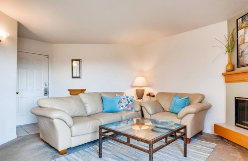 Englewood Condo | Two Bedroom, Two Bath Condo in heart of DTC (Greenwood Village)
