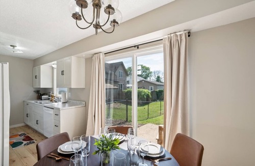 Greater South Side Apartment | Two Modern 3BR Homes | 6BR Total, Yard & Parking