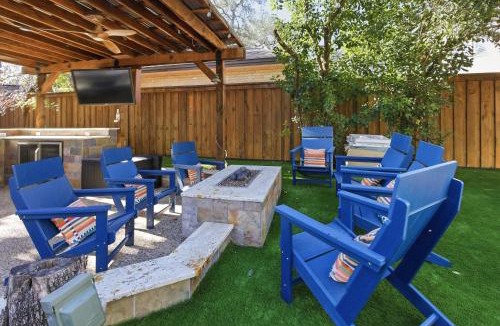 Wetmore House | Ultimate Backyard Pool Game Room Kid's Room