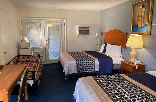 Fairview Hotel | Ultimate Outdoor Vacation at Knights Inn Fairview! 3 Affordable Units