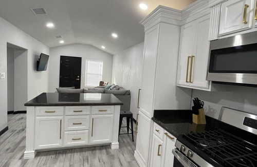 Amistad National Recreational Area House | Ultra Modern 2 Bedroom 2 Bath Home Centrally Located!