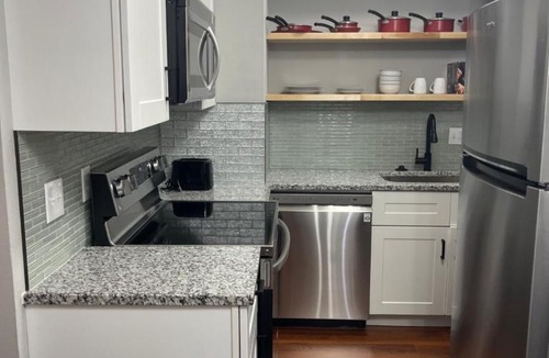 Lincoln Terrace Apartment | UMC Apartments