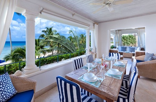 Schooner Bay Apartment | Uninterrupted Beachfront Views - Schooner Bay 207 (2 bed)
