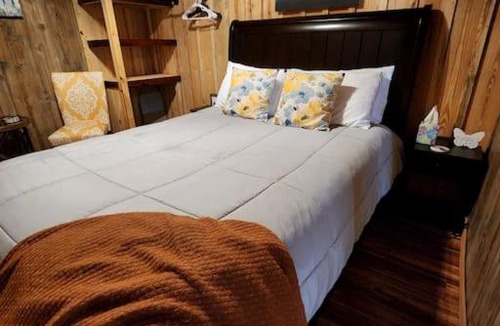 Mena House | Unique Country Cabin Meets Farmhouse Modern!!!