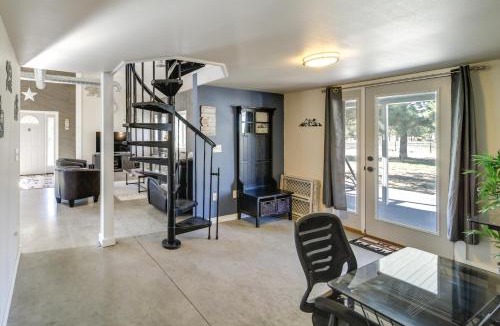 Davenport House | Unique Country Farmhouse Near Lake Roosevelt