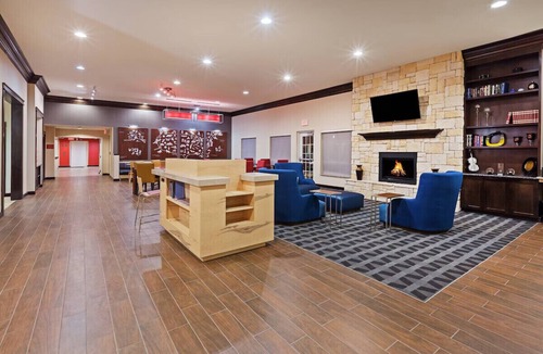 Odessa Hotel | University Texas King Std Breakfast, Gym & Pool