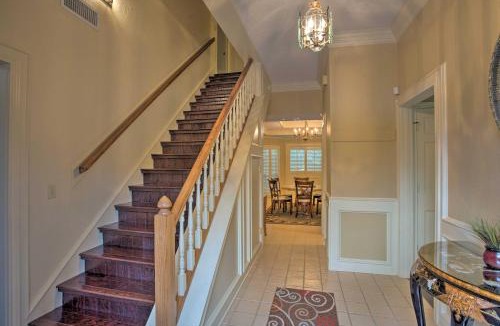 McKinney House | Unwind Fireside & Play Pool! Idyllic McKinney Home