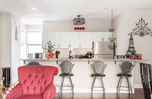Whittier Condo | Upper Unit Home Away from Home in Beautiful Condo