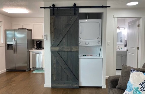 Spokane Valley Apartment | 🏖 🏐 Upstairs Valley Beach Escape Apartment 🛹 💦 🏀