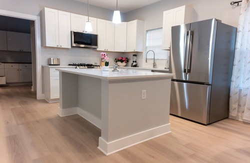 Grand Prairie House | Urban Oasis: 3 Bdrm w/Easy Access to Dallas & Arlington!