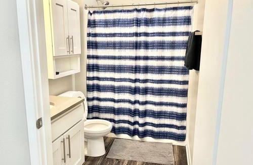 Downtown Des Moines Apartment | Urban Oasis Downtown Condo with Skywalk Access 3