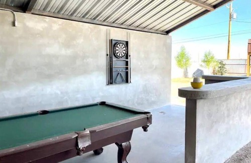 Marfa Cabin | Vaquero Vibes: Entire Complex