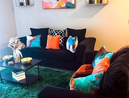Midtown Apartment | Vibrant Oasis in the Heart of Midtown & Downtown