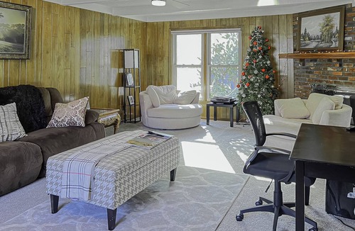 Overland Park House | Villa in Overland park with Sauna, Hot-tub, 1Gig Wifi