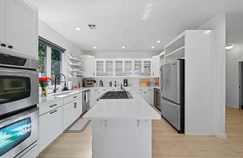 Walla Walla House | Vineyard Main House -10 acre Vineyard