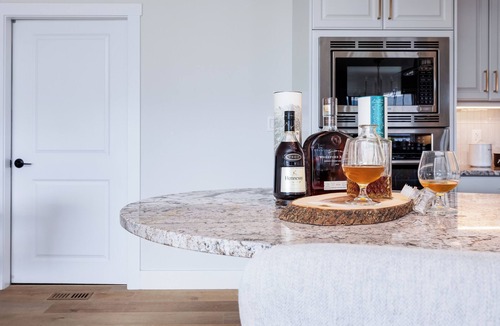 Central Okanagan Bed & Breakfast | Vineyard Views