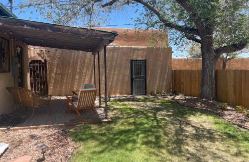 Los Duranes House | Vintage charm vacation home with modern comforts near Old Town
