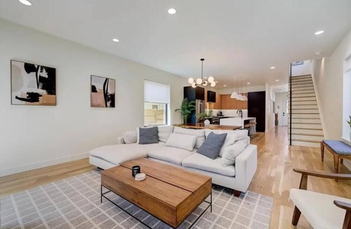 Curtis Park House | VRBO in RiNo with Rooftop Hot Tub