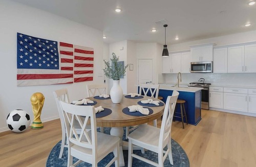 Arlington House | Walk to AT&T Stadium + Major international sporting event Fun!