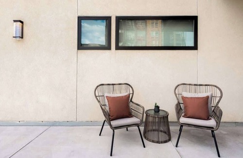 Jefferson Park Condo | Walk to Gameday | Jefferson Park Condo | Tesoro