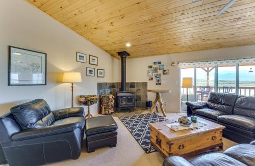 San Luis House | Walk to Lake: Scenic Southern Colorado Escape!