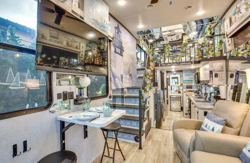 Lake Dallas Apartment | Walk to Lewisville Lake: Tiny Home w/Fenced Yard!