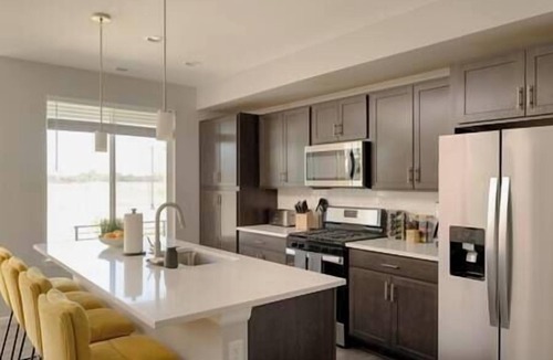 Dupont House | Walk to Parks, Games, Family Friendly, Fun Design!