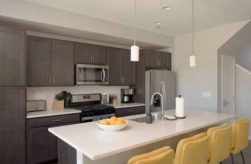Dupont House | Walk to Parks, Games, Family Friendly, Fun Design!