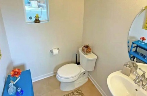 Timnath House | Walk To Restaurants, Shops, Brewery & More! Dog friendly on walking & bike trail