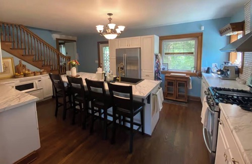 Kansas City House | Walk to World Cup Stadium - Cozy Getaway