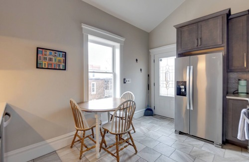 Soulard Apartment | Walkable Area: Spacious Apt in Dtwn St Louis