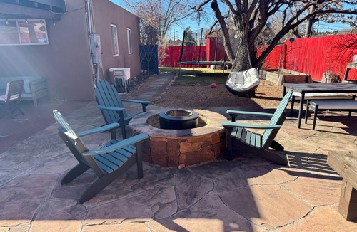 Santa Fe House | Walking distance with AC and hot tub