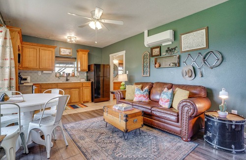 Decatur Apartment | 'Walnut Creek Retreat' 9 Mi to Decatur Town Square