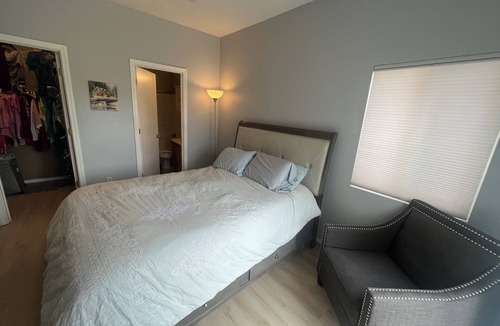 Vista Del Norte Alliance House | Watch the Balloons from your backyard! Nice neighborhood, 3 mi to balloon park.