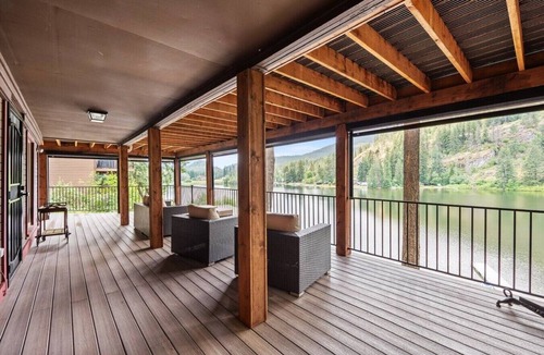 Rathdrum House | Water Front | Sauna | Private Dock | Sandy Beach