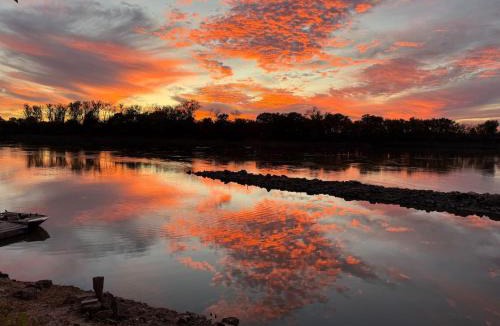 St. Joseph House | Waterfront 4BR House w Sunset View & Fenced Yard
