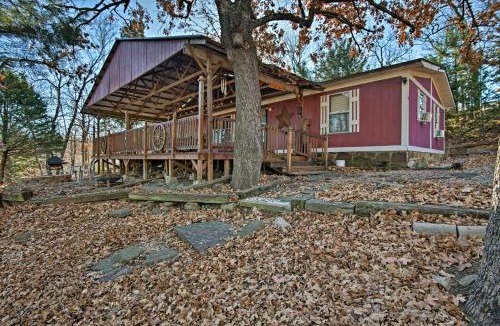 Canadian House | Waterfront House with Boat Slip on Lake Eufaula!