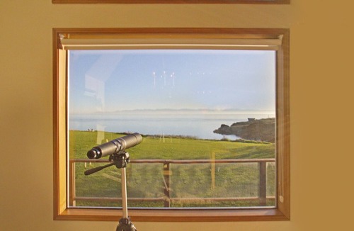 Friday Harbor House | Waterfront! Near Beach! Hot Tub! (orca)
