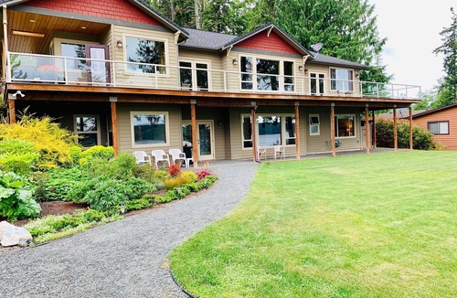 Sequim Apartment | Waterfront Property close to Discovery bike trail