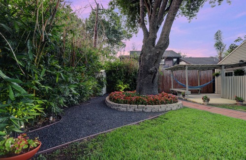 Clodine House | We welcome large number of guests